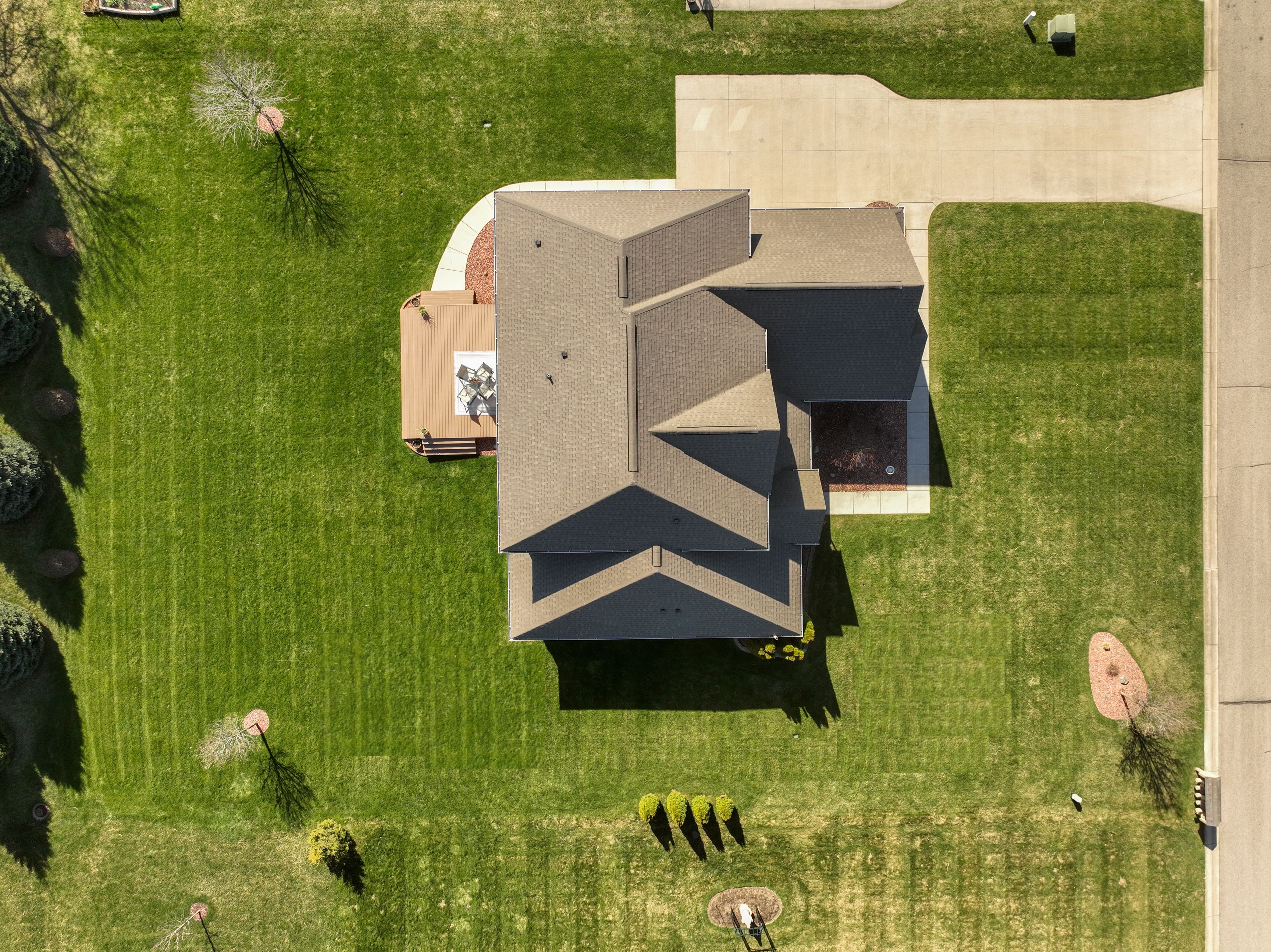897 MOLDOVIA Drive
