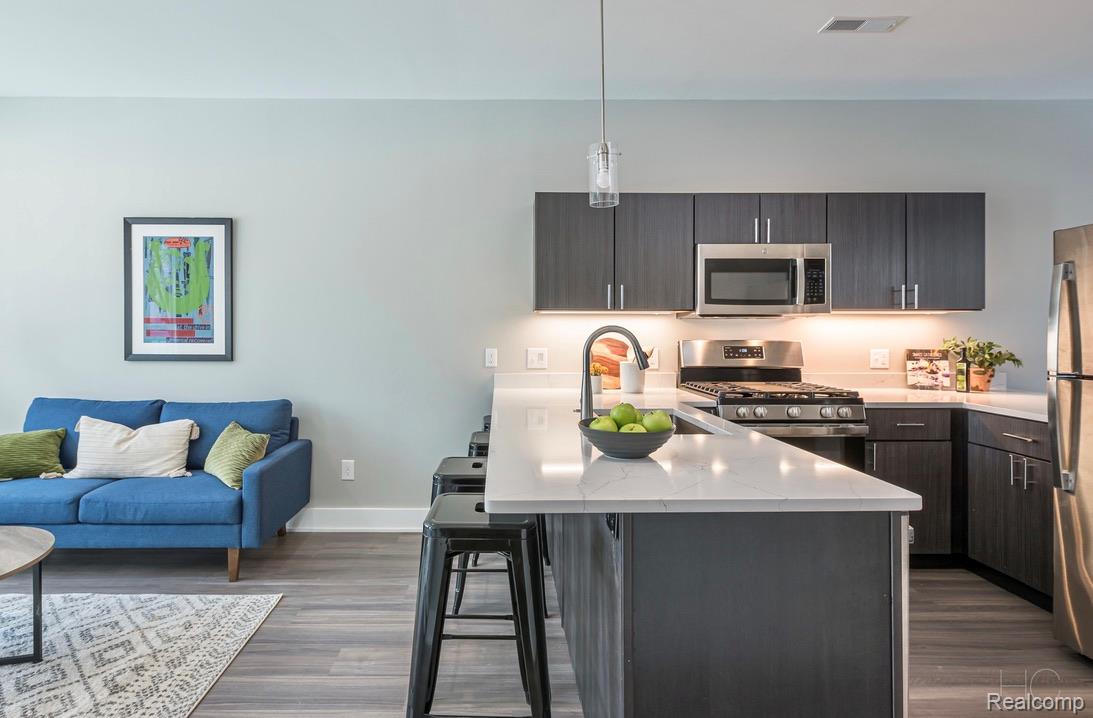 3327 McDowell