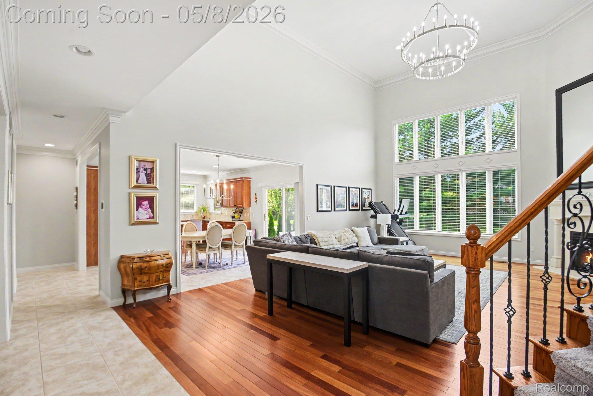 6086 Admiral Court