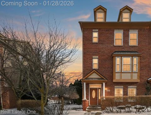 1615 Town Commons Drive Howell City MI 48855