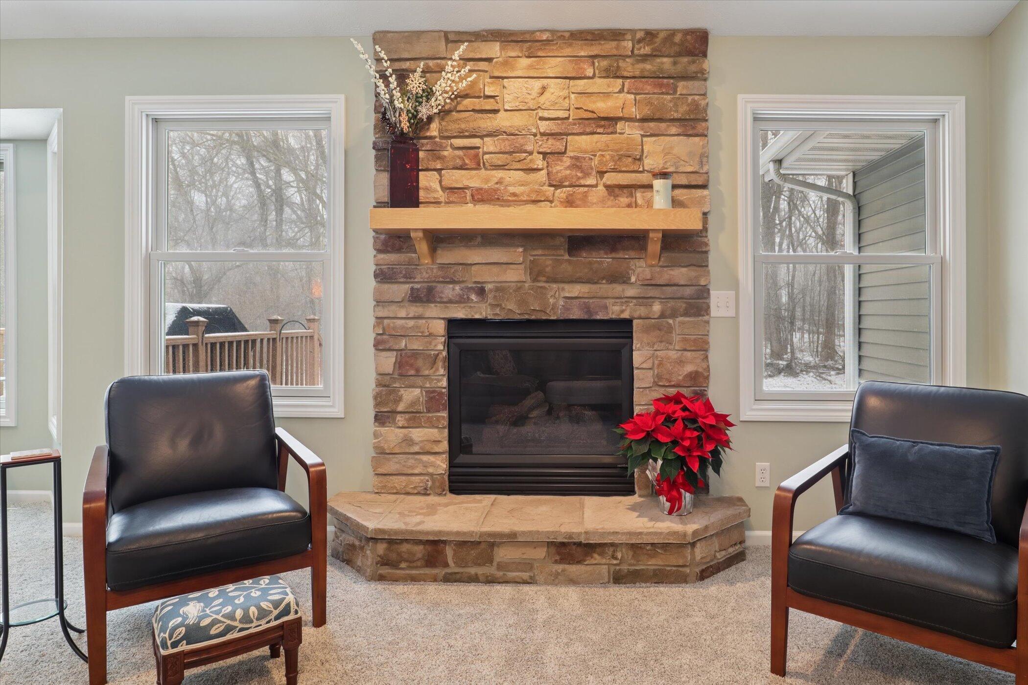 2402 Crest Haven Boulevard