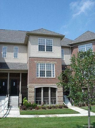 4311 MIRACLES Boulevard 22