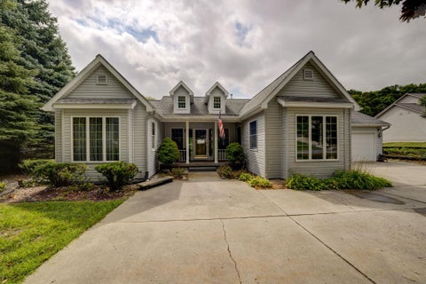 Tiny photo for 4445 Silver Valley Lane, Garfield Charter Township, MI 49684 (MLS # 78080073024)