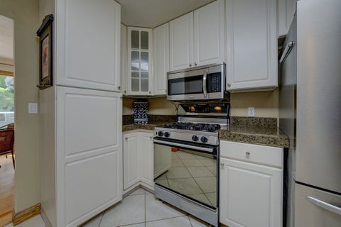 Tiny photo for 4445 Silver Valley Lane, Garfield Charter Township, MI 49684 (MLS # 78080073024)