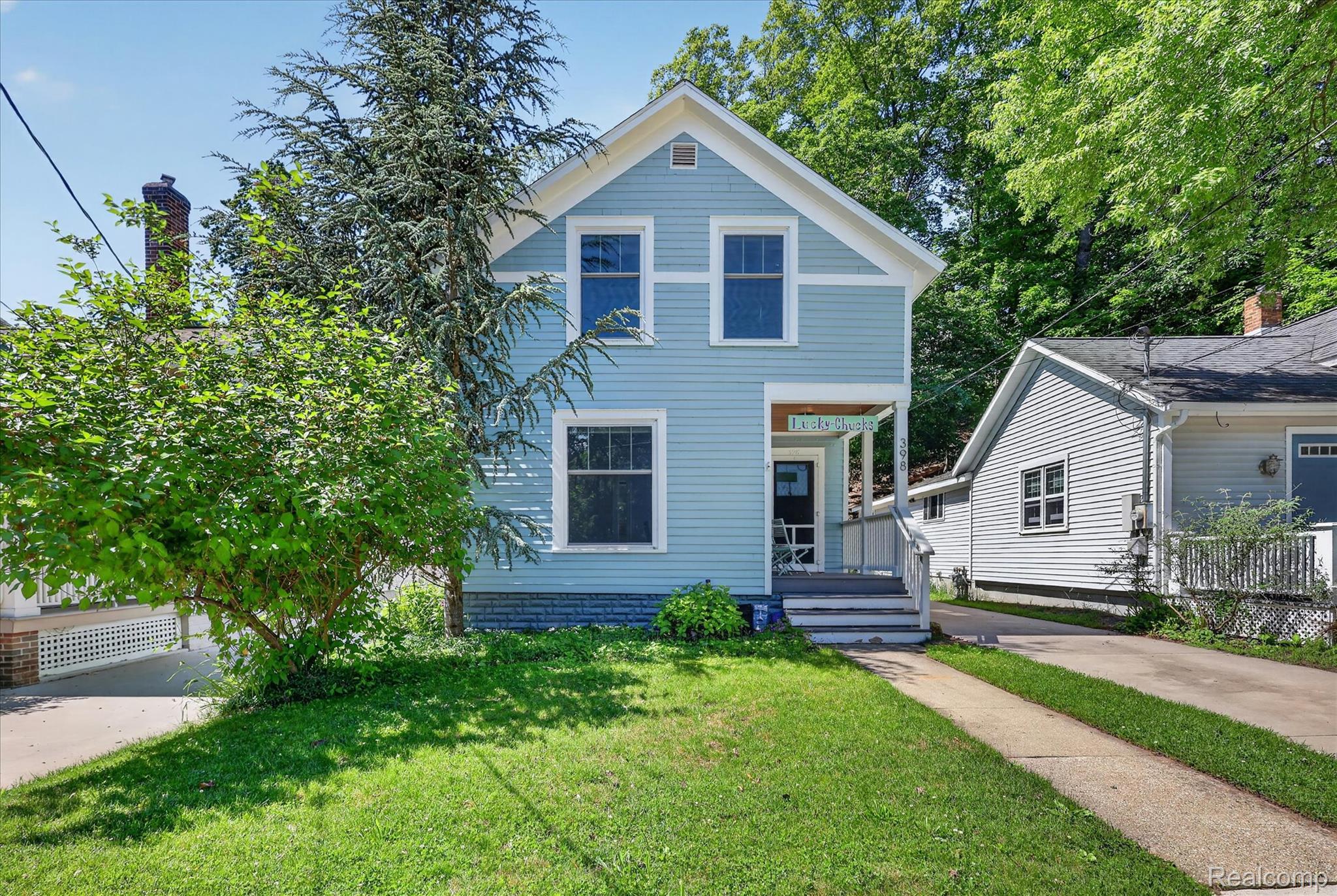398 Howard Avenue