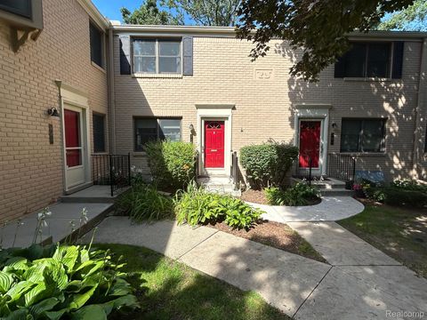 719 N ETON Street Birmingham City MI 48009