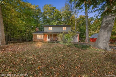 3010 Blacks Corners Road Dryden Township MI 48428