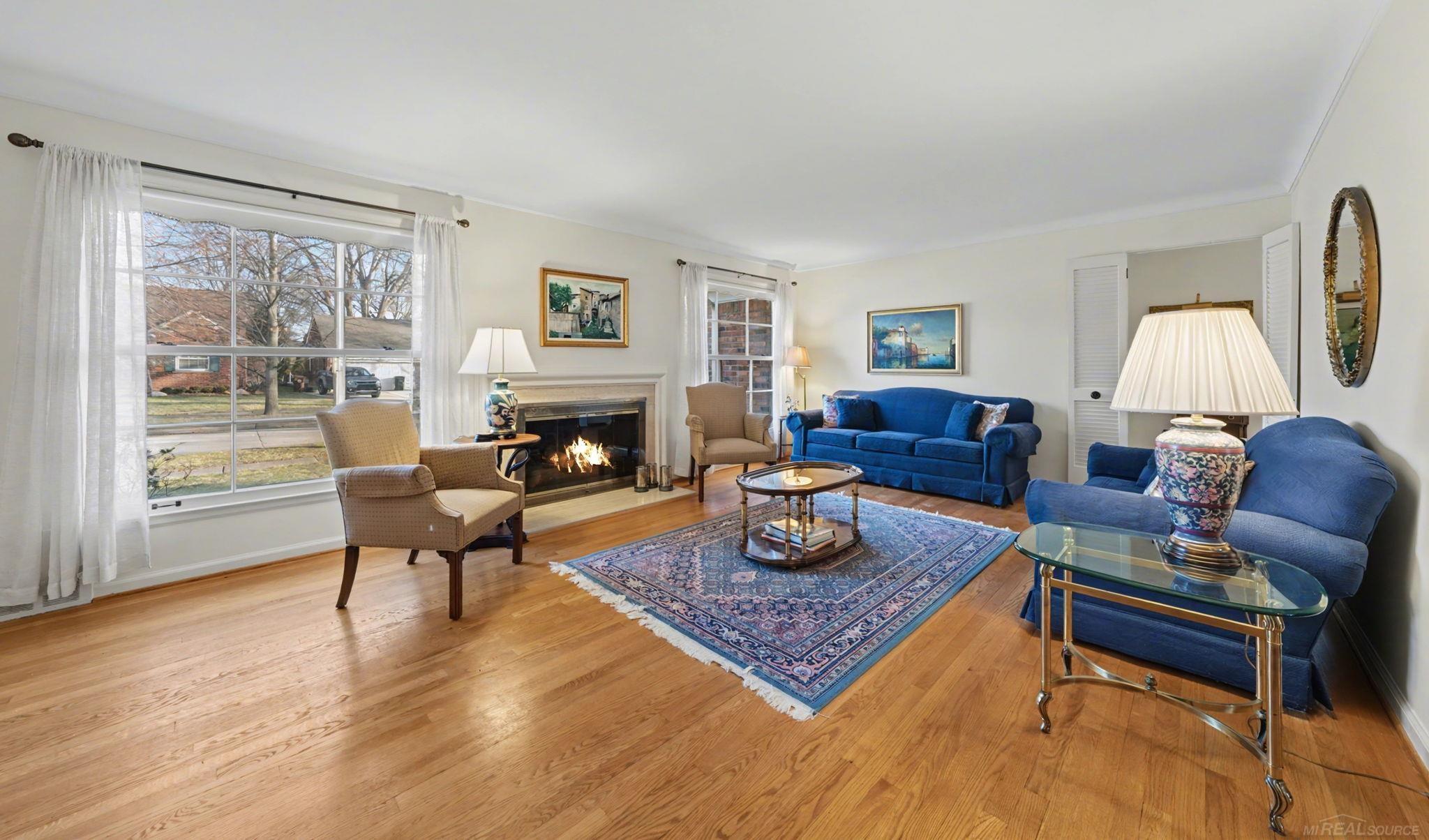 773 Hollywood Avenue