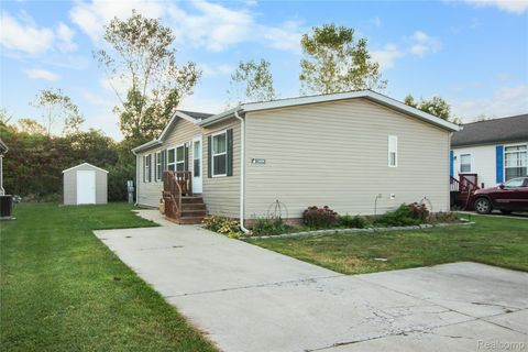 13499 Heritage Street Ash Township MI 48117