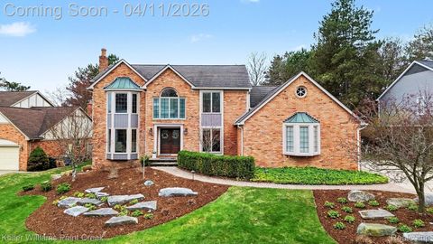 2555 Lambeth Park Rochester Hills City MI 48306