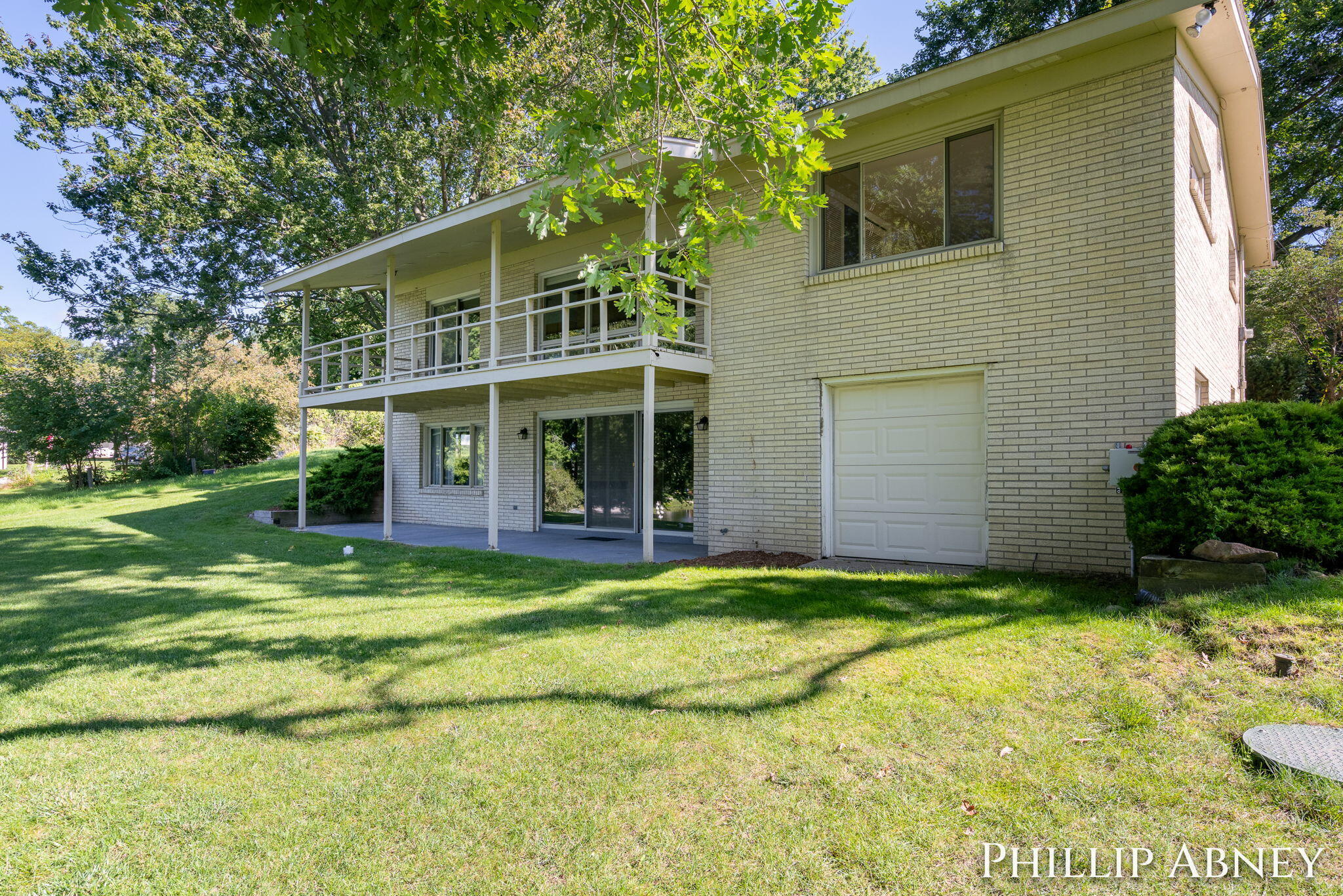 8391 Cowan Lake Drive NE