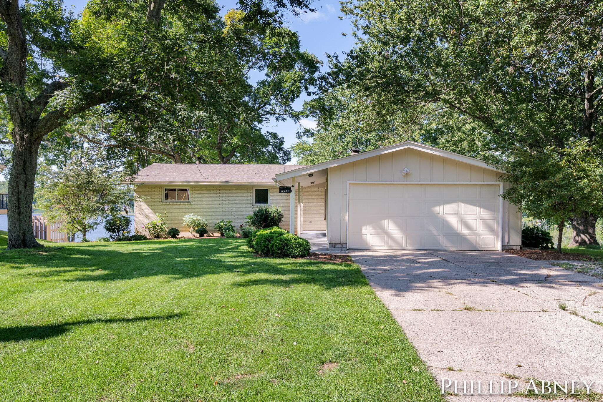 8391 Cowan Lake Drive NE
