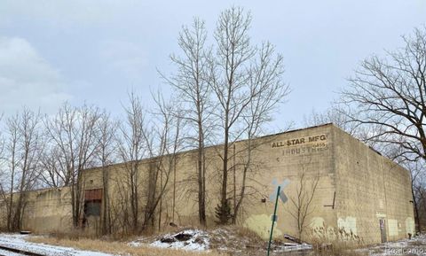 6455 Le Grand Street Detroit City MI 48211