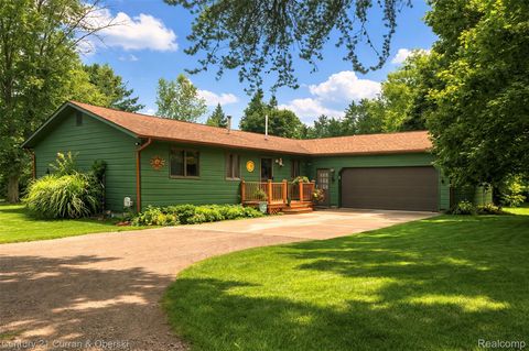 3839 W Pinewood Drive Gerrish Township MI 48653