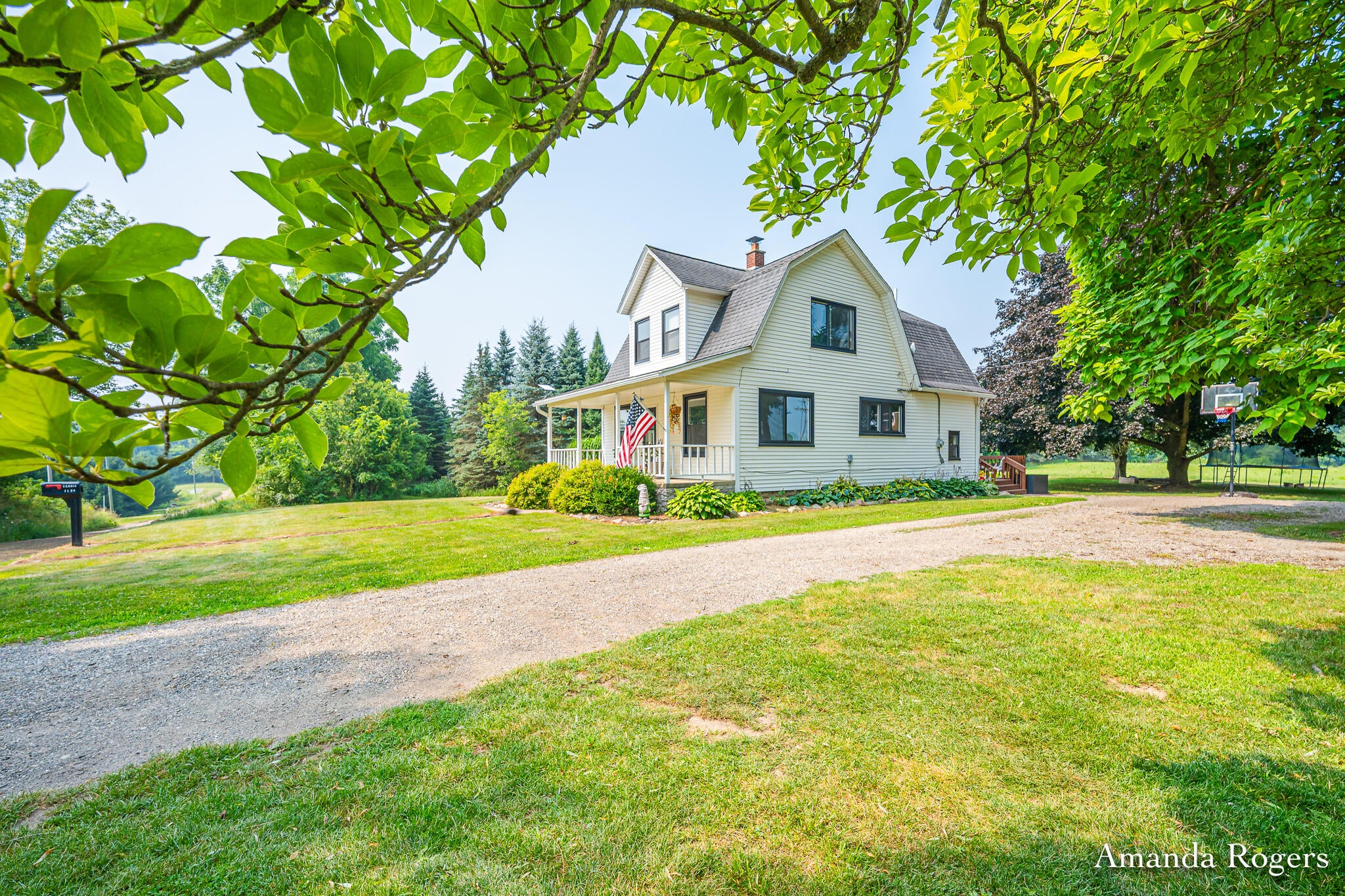 1124 Pinckney Road