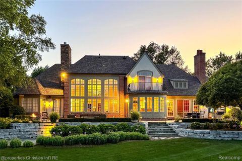 3715 Lahser Road Bloomfield Hills City MI 48304