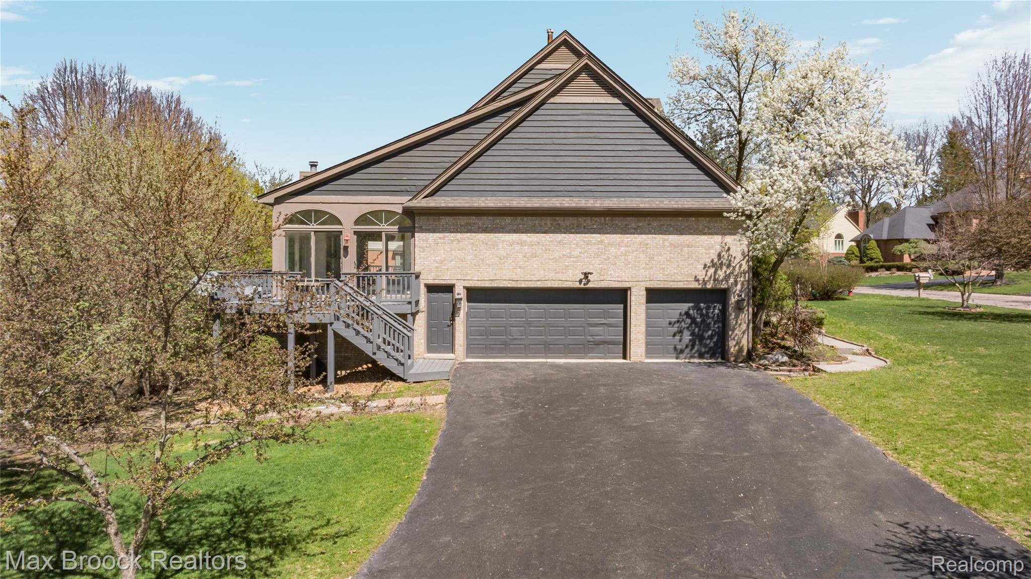 3382 Long Meadow Court