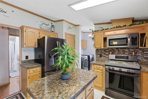 Tiny photo for 1983 Oak Street, Frenchtown Township, MI 48166 (MLS # 20261010330)