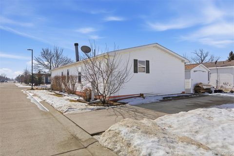 Tiny photo for 1983 Oak Street, Frenchtown Township, MI 48166 (MLS # 20261010330)