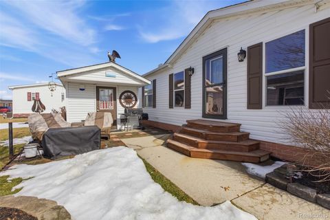 Tiny photo for 1983 Oak Street, Frenchtown Township, MI 48166 (MLS # 20261010330)