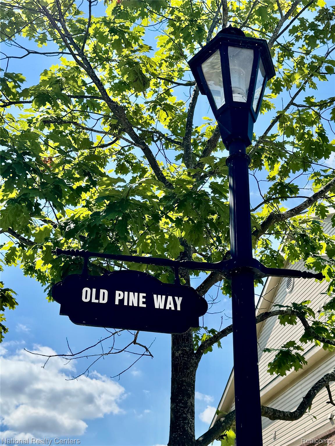 414 Old Pine Way 136