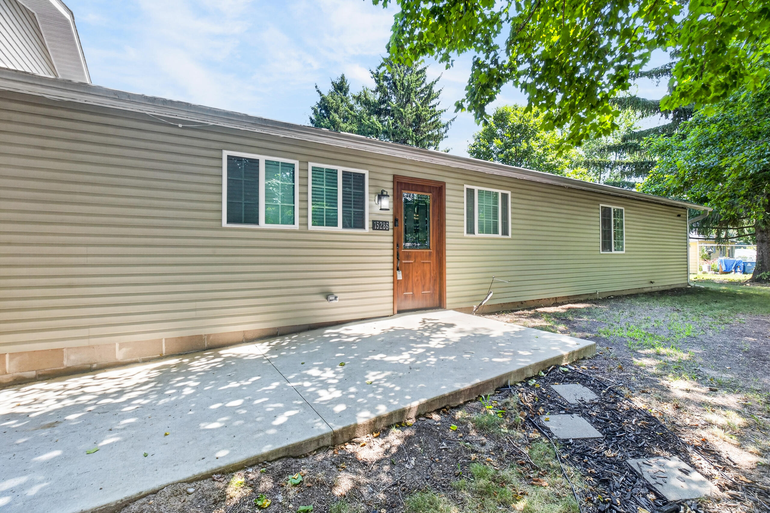 15286 Ackerson Drive