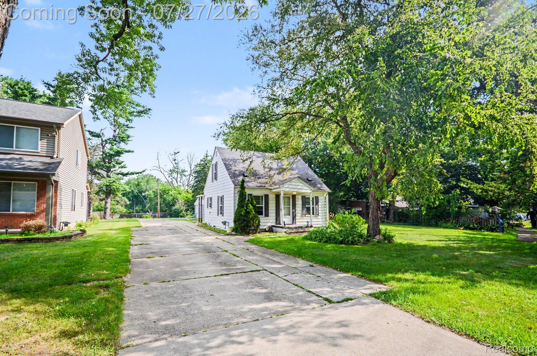 437 Hartland Drive