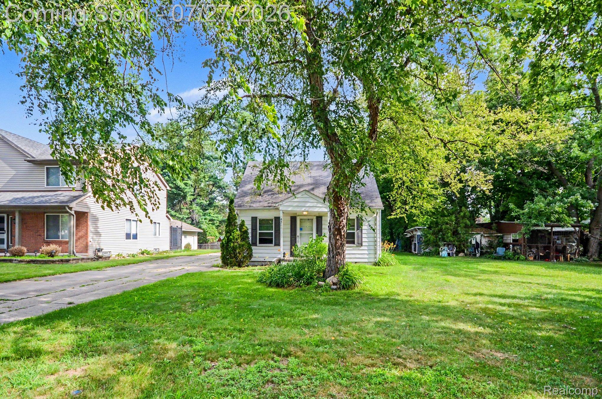 437 Hartland Drive