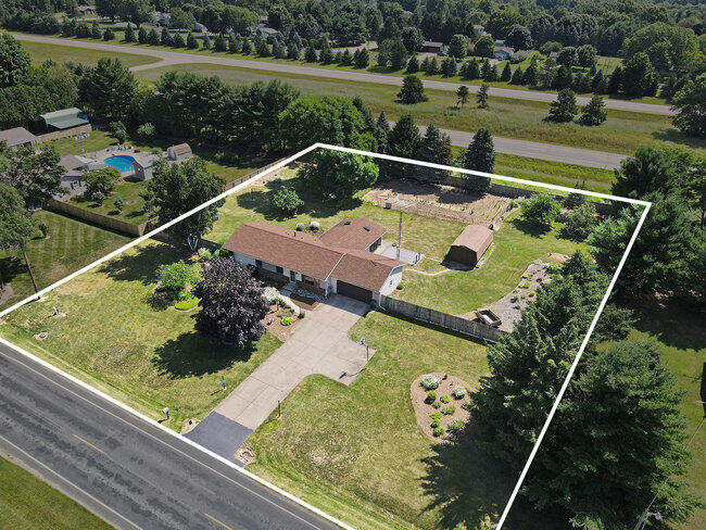 Portage City, Michigan 49024, United States, 4 Bedrooms Bedrooms, ,2 BathroomsBathrooms,Residential,Active,169269