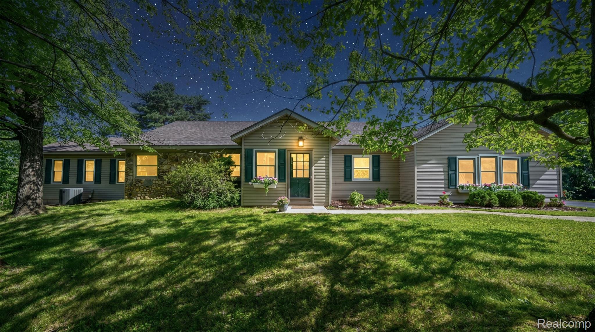 5370 Whipple Lake Road
