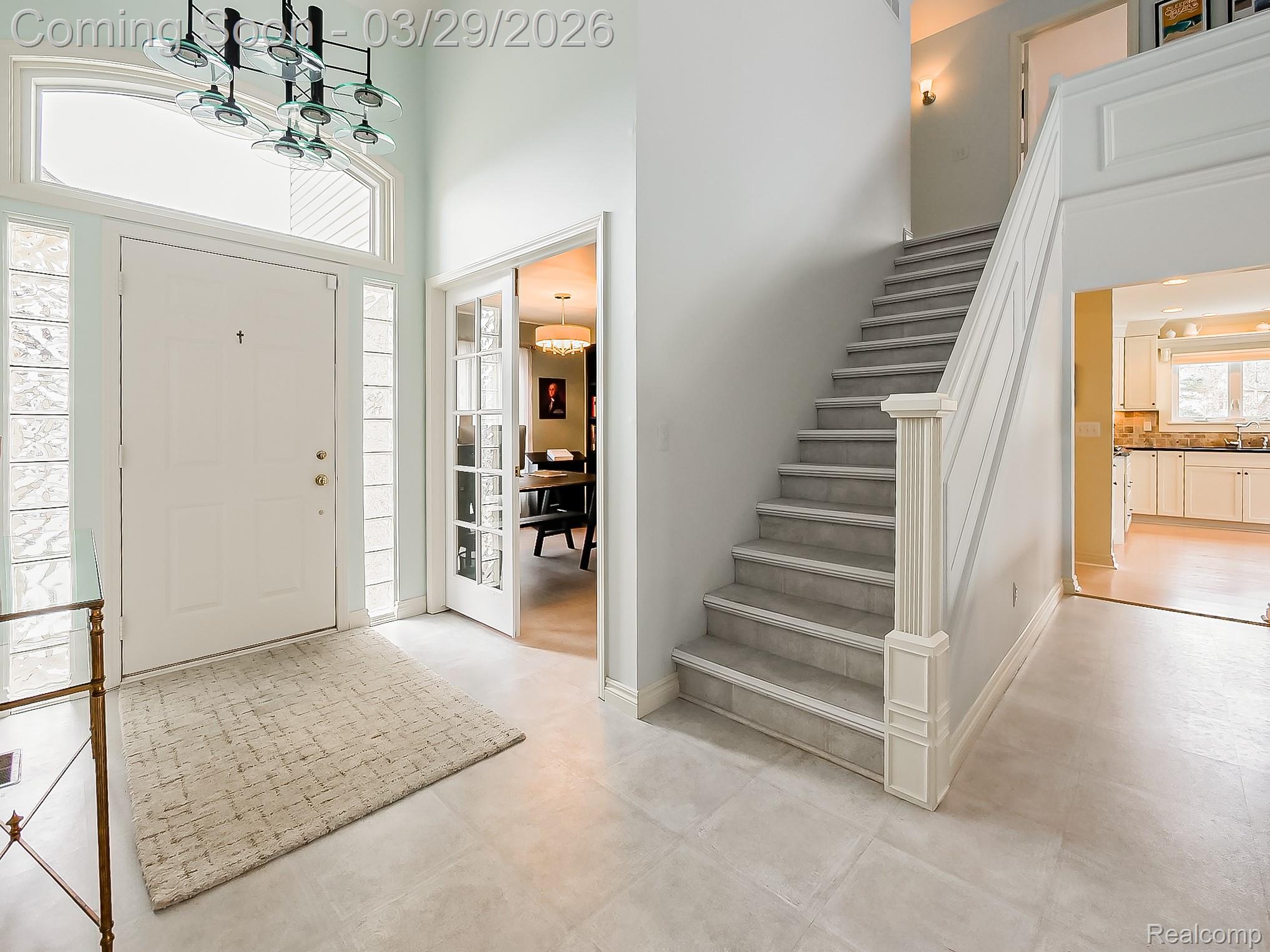 1704 Wethersfield Court