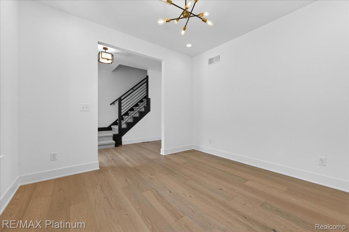 1309 Walloon Way