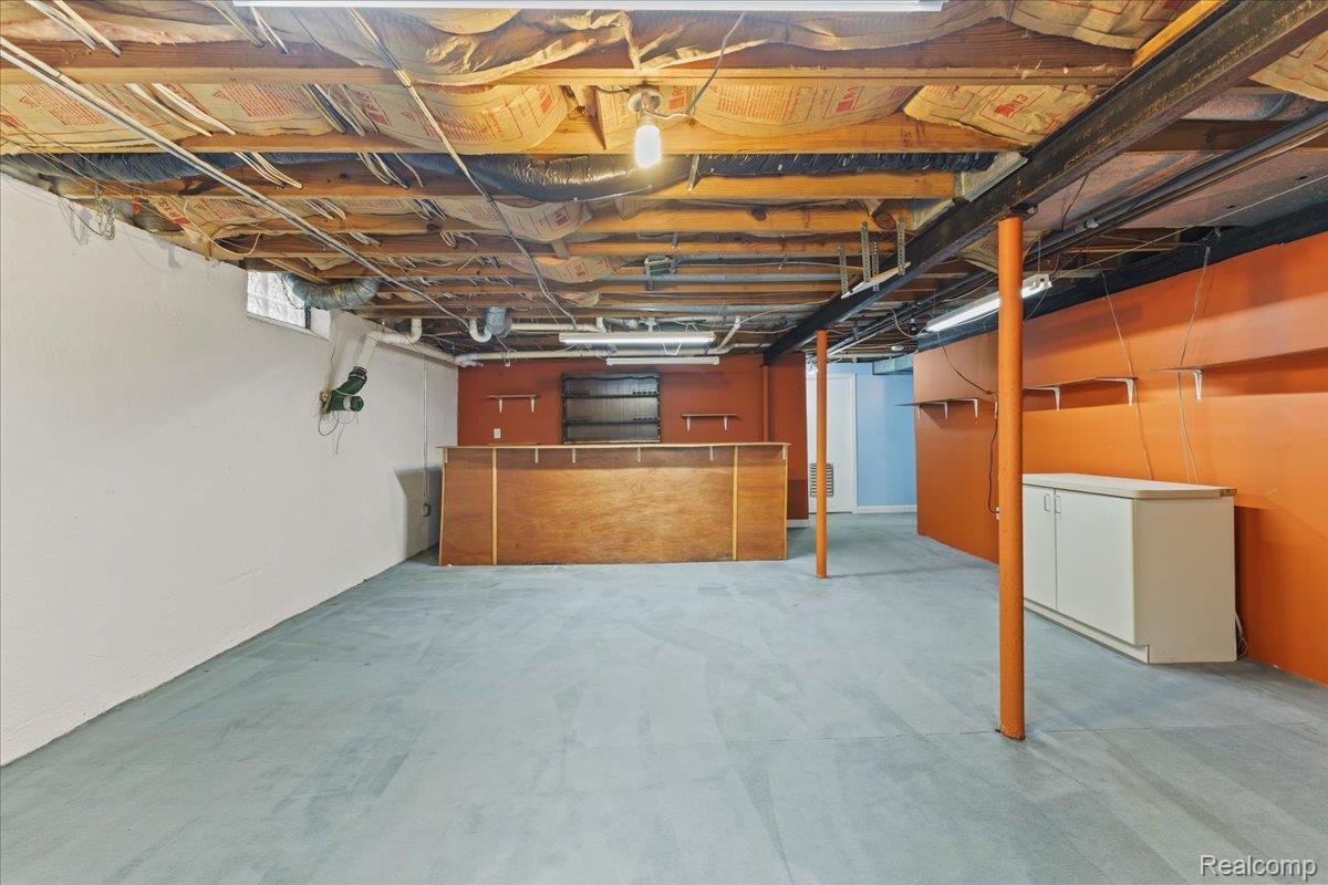 Independence Charter Township, Michigan 48348, United States, 3 Bedrooms Bedrooms, ,3 BathroomsBathrooms,Residential,Contingent,185425