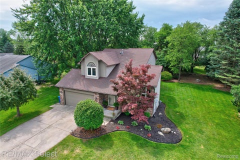 Photo for 220 E Rolston Road