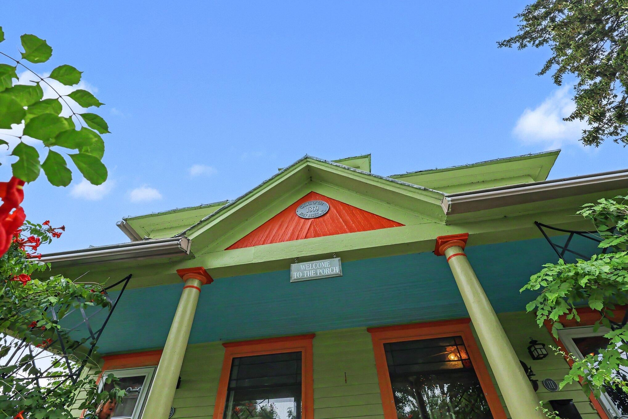 109 S Division Street