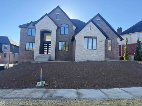 54438 Carrington Drive Shelby Charter Township MI 48316