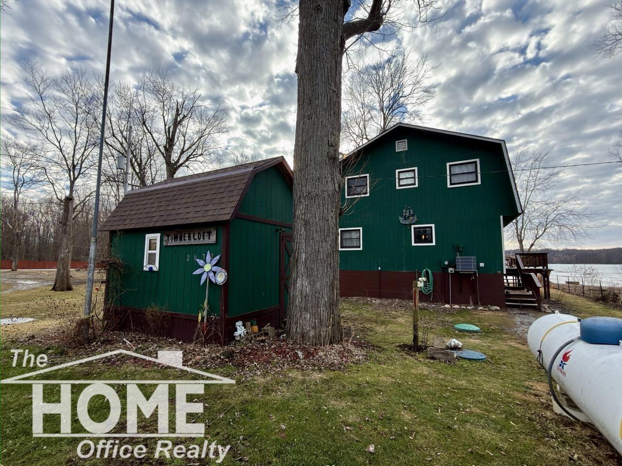 2032 Howard Point Drive