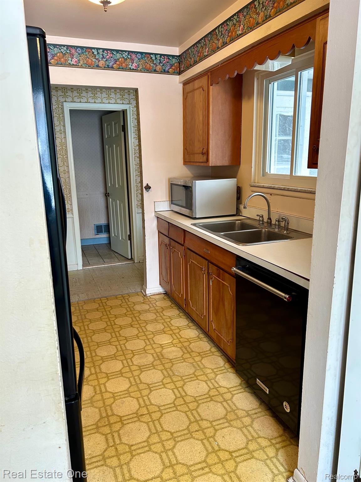 2416 Monte Carlo Drive