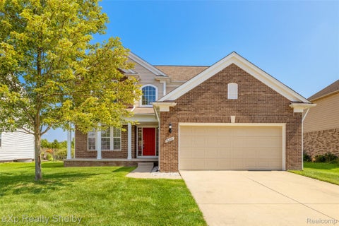 Photo of 56626 Leeds Lane, Macomb Township, MI 48042 (MLS # 20261067228)