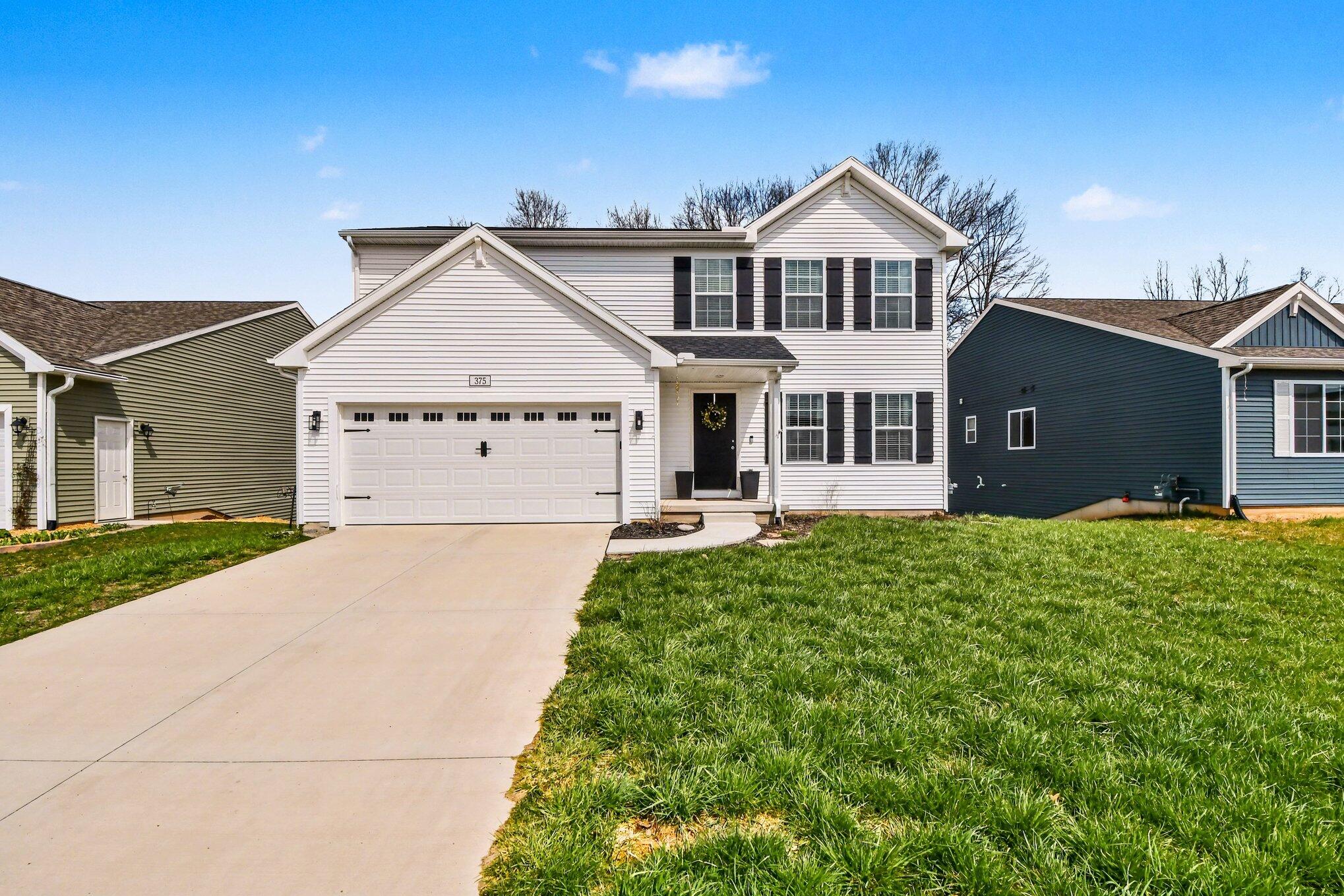 375 N Tannenbaum Trail NE