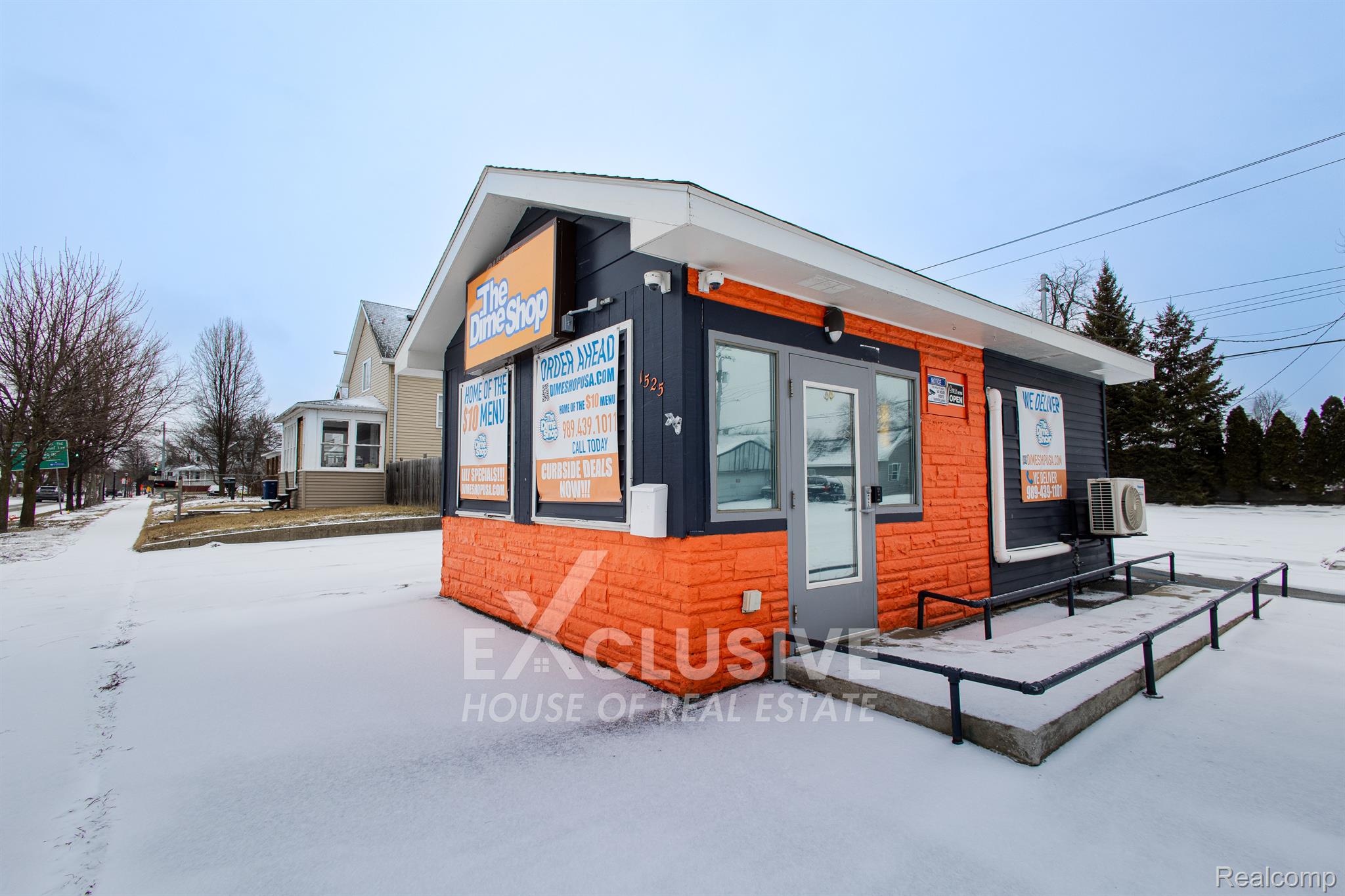 1525 BROADWAY Street