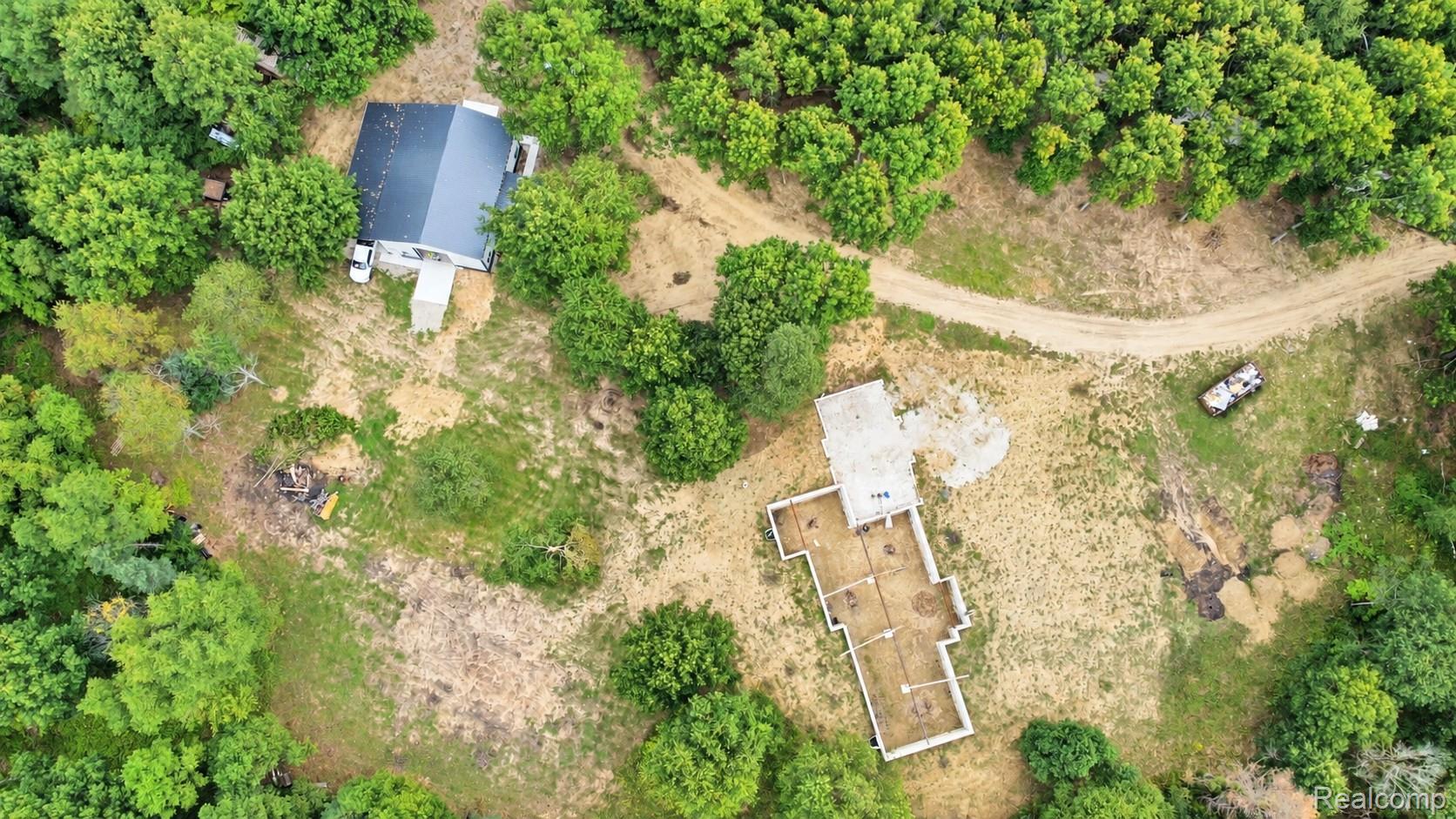 3826 Maybee Road