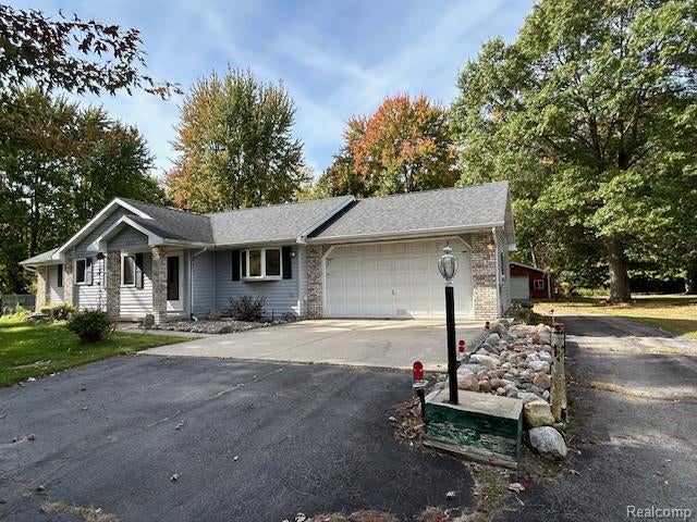 3842 Clutier Road