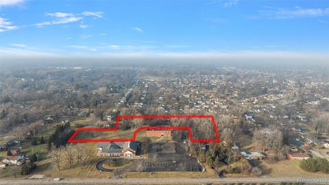 30330 Schoolcraft Road Livonia City MI 48150