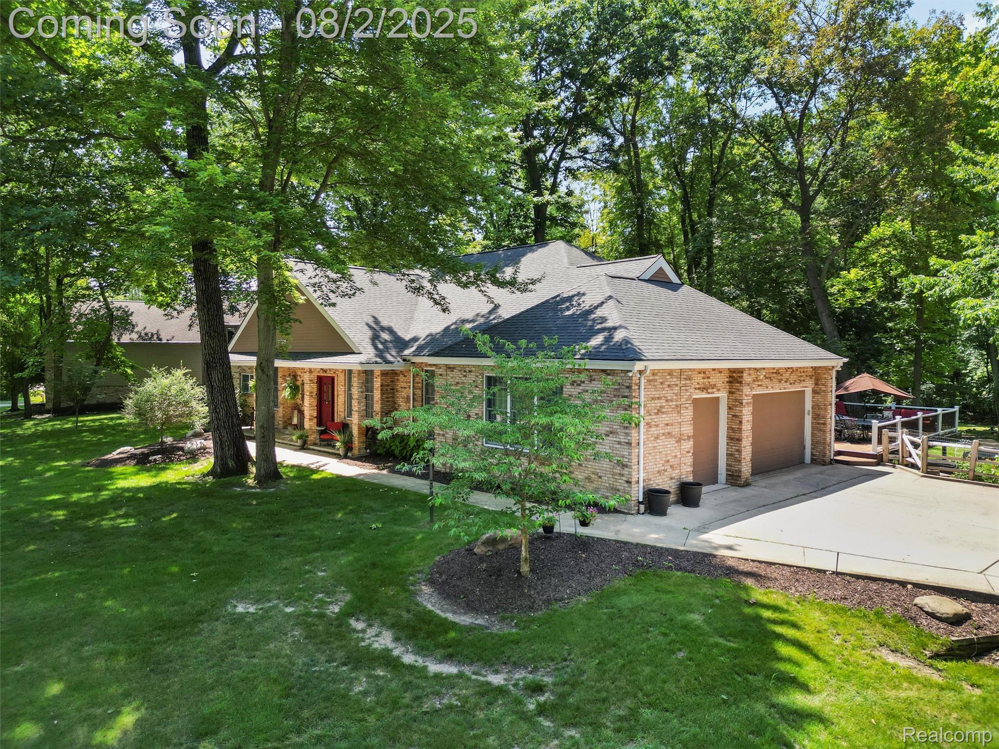 2560 Darren Drive