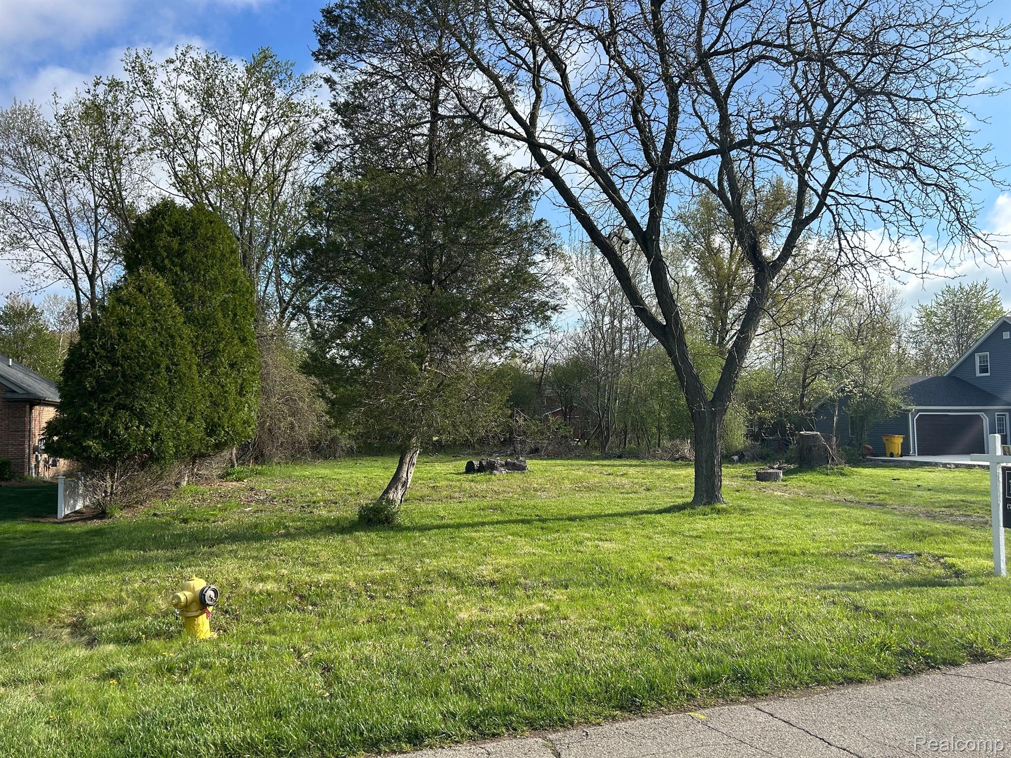 7806 Island Boulevard