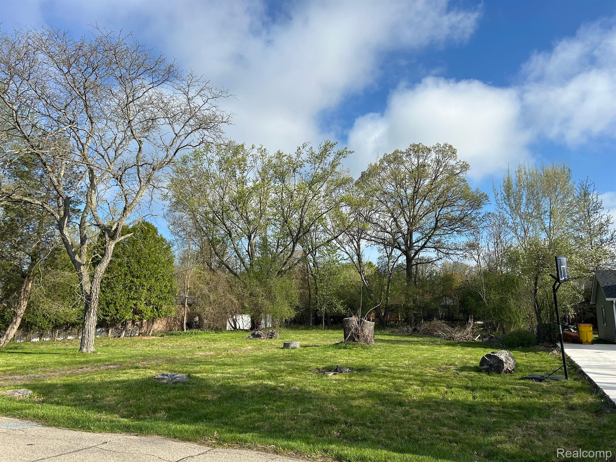 7806 Island Boulevard