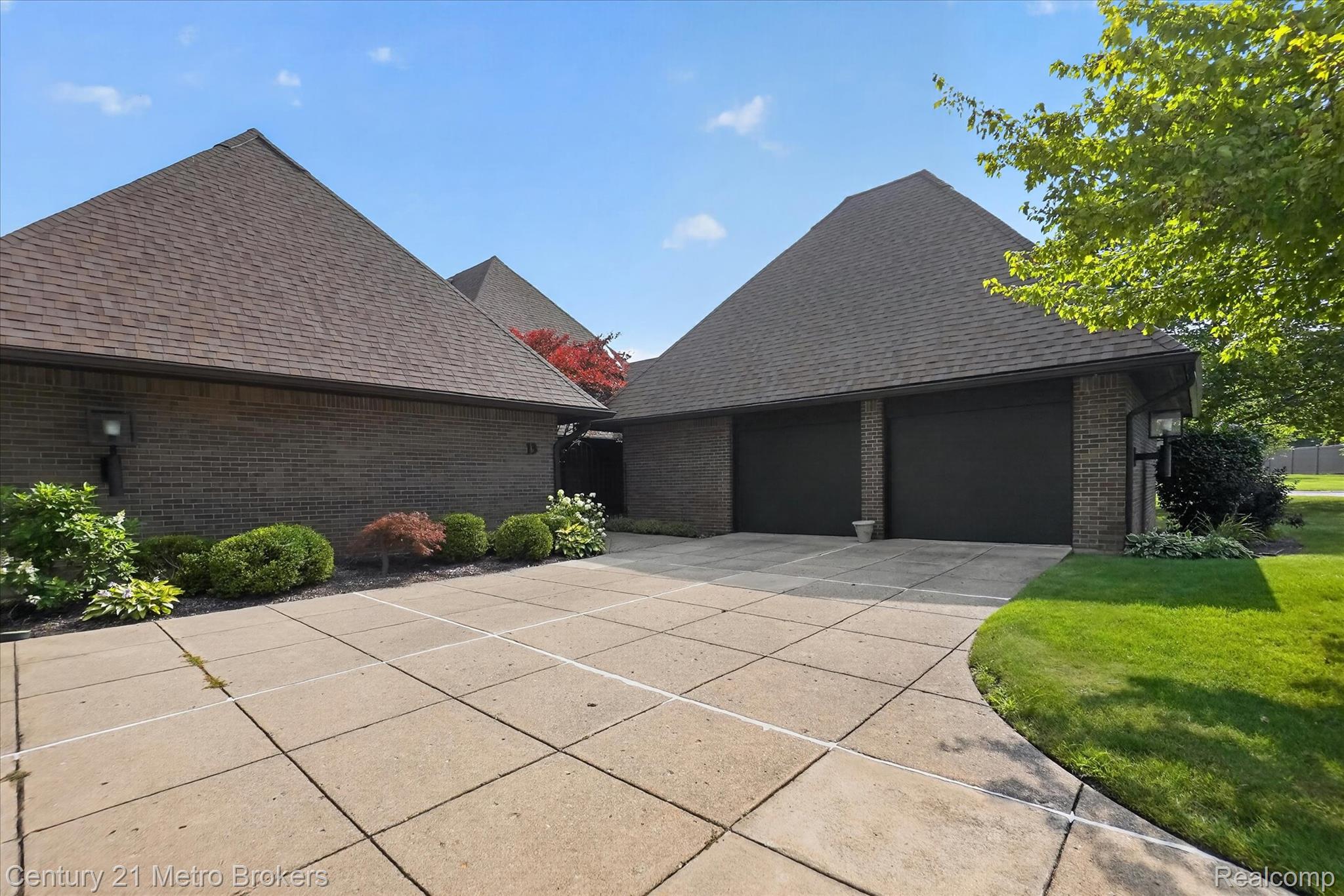 9095 S Saginaw Road 13