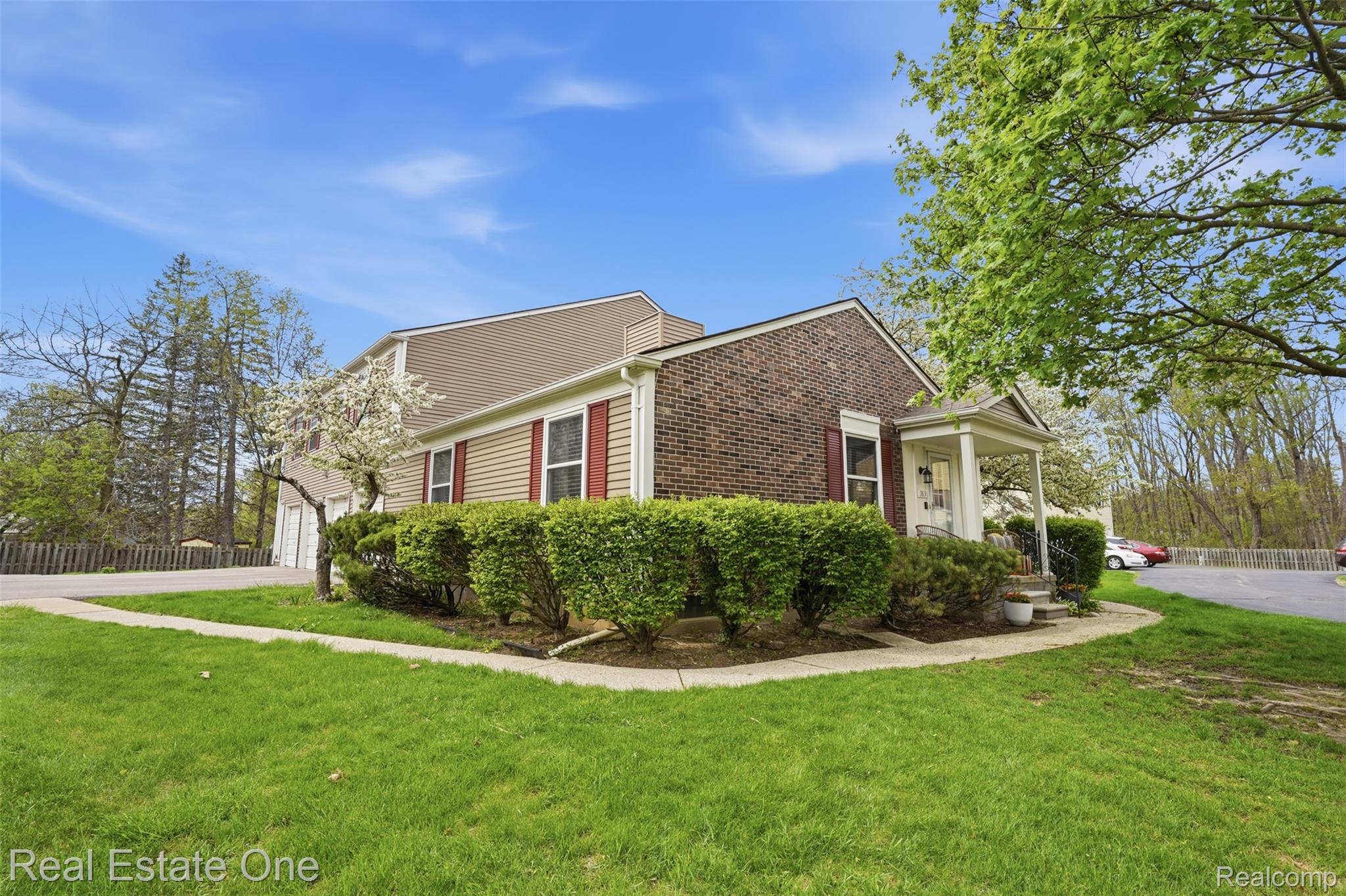 383 Neptune Drive