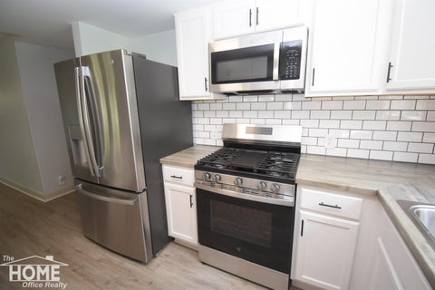 Tiny photo for 216 N Laing Street, Laingsburg City, MI 48848 (MLS # 5050220231)